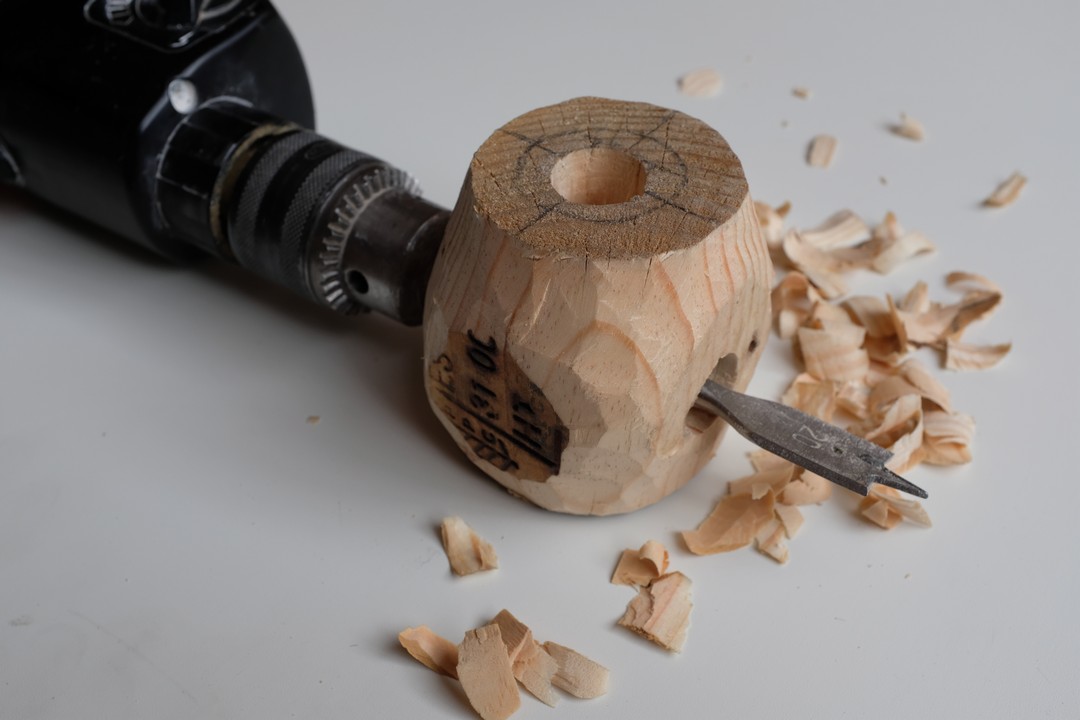 frasco madera hacer agujero ideas locas juguete bricolaje
