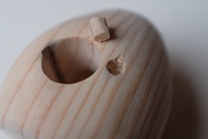 frasco madera taco tapar agujero ideas locas juguete bricolaje